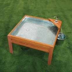 Excellerations Outdoor Panning Table With Pump