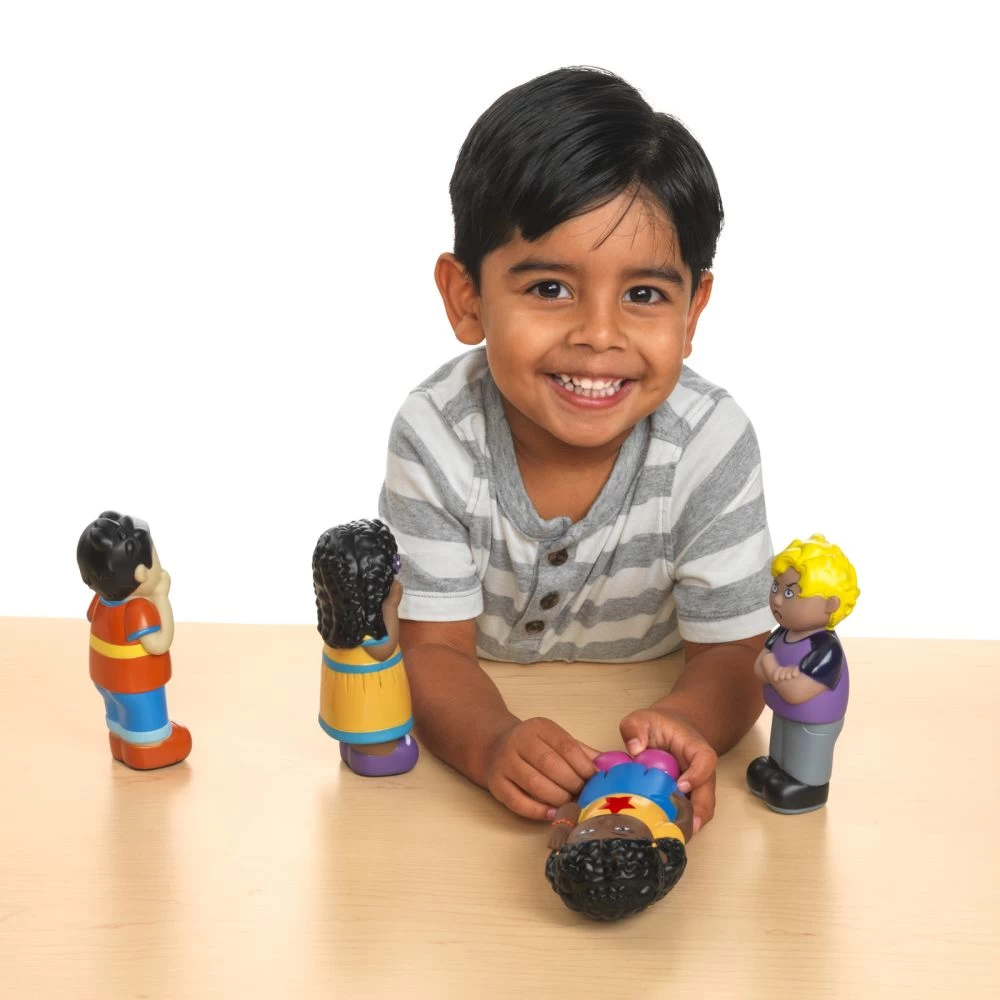 Soft Family Emotion Figures - Set Of 4 3 Soft Family Emotion Figures - Set Of 4 - Image 3