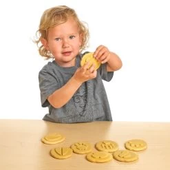 Let's Investigate - Safari Footprints Set Of 8 7 Let's Investigate - Safari Footprints Set Of 8 -Children School Supplies S947828 2