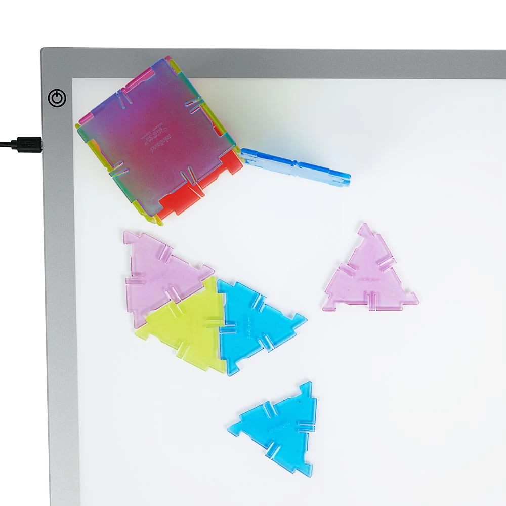 Translucent Conexion 3 Translucent Conexion - Image 3